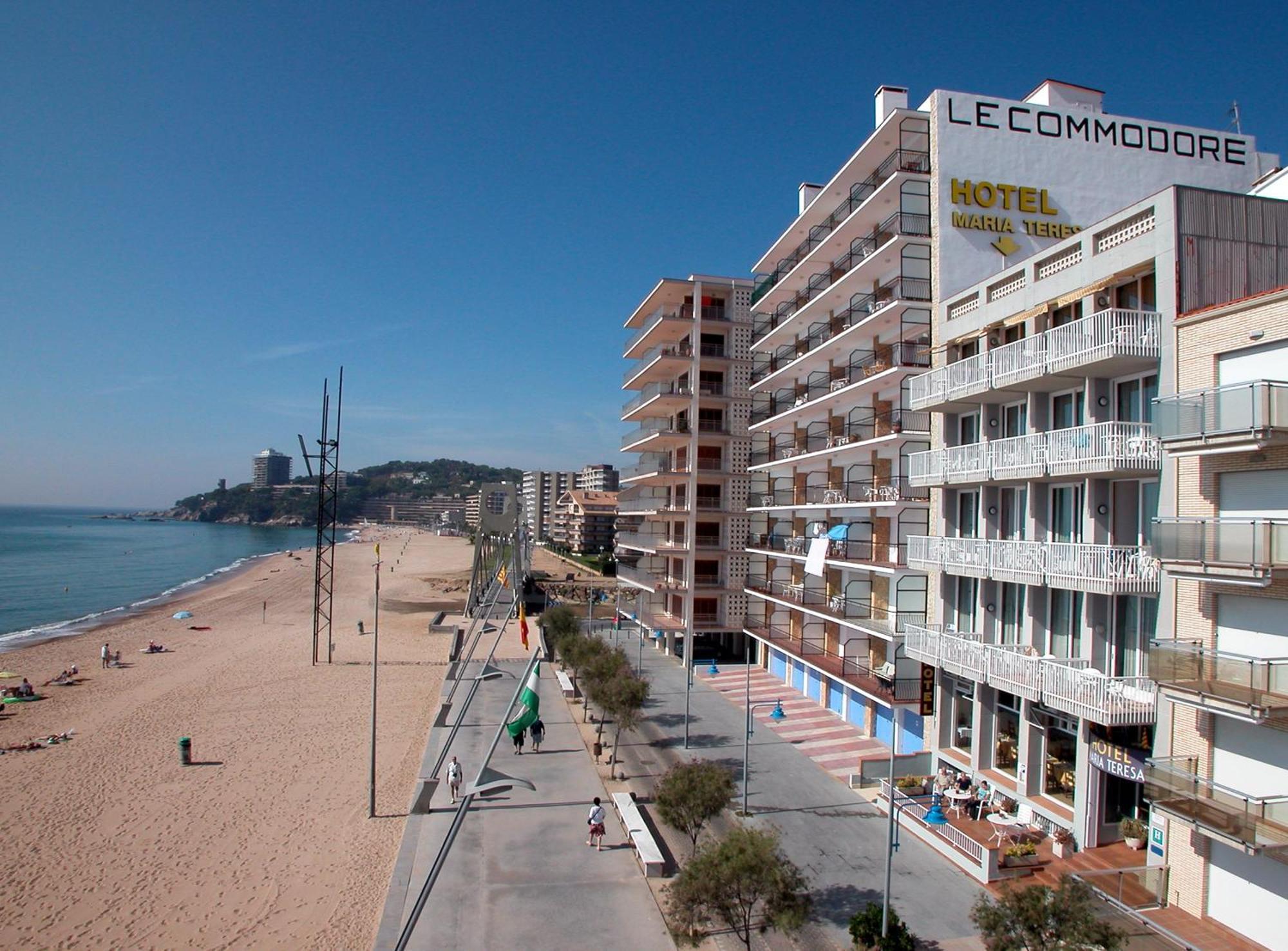 Hotel Maria Teresa Калонже Экстерьер фото