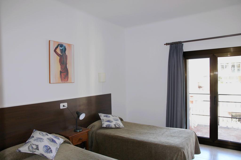 Hotel Maria Teresa Калонже Экстерьер фото
