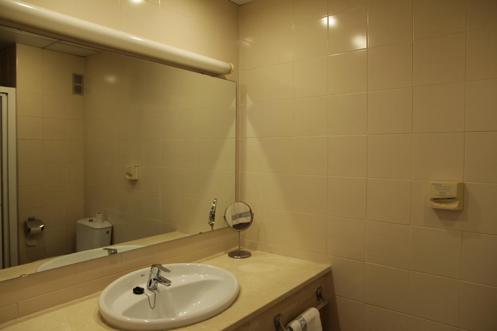 Hotel Maria Teresa Калонже Экстерьер фото