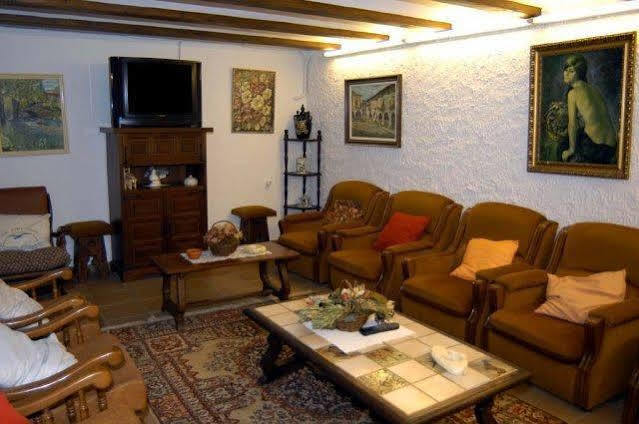Hotel Maria Teresa Калонже Экстерьер фото