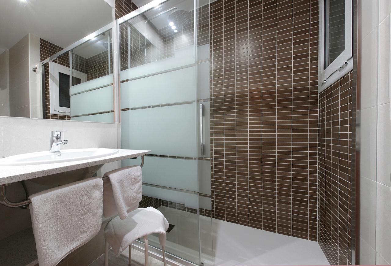 Hotel Maria Teresa Калонже Экстерьер фото