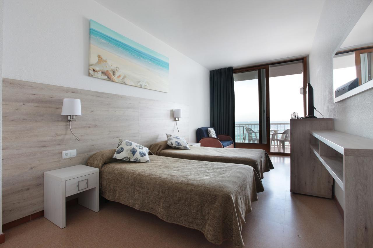 Hotel Maria Teresa Калонже Экстерьер фото