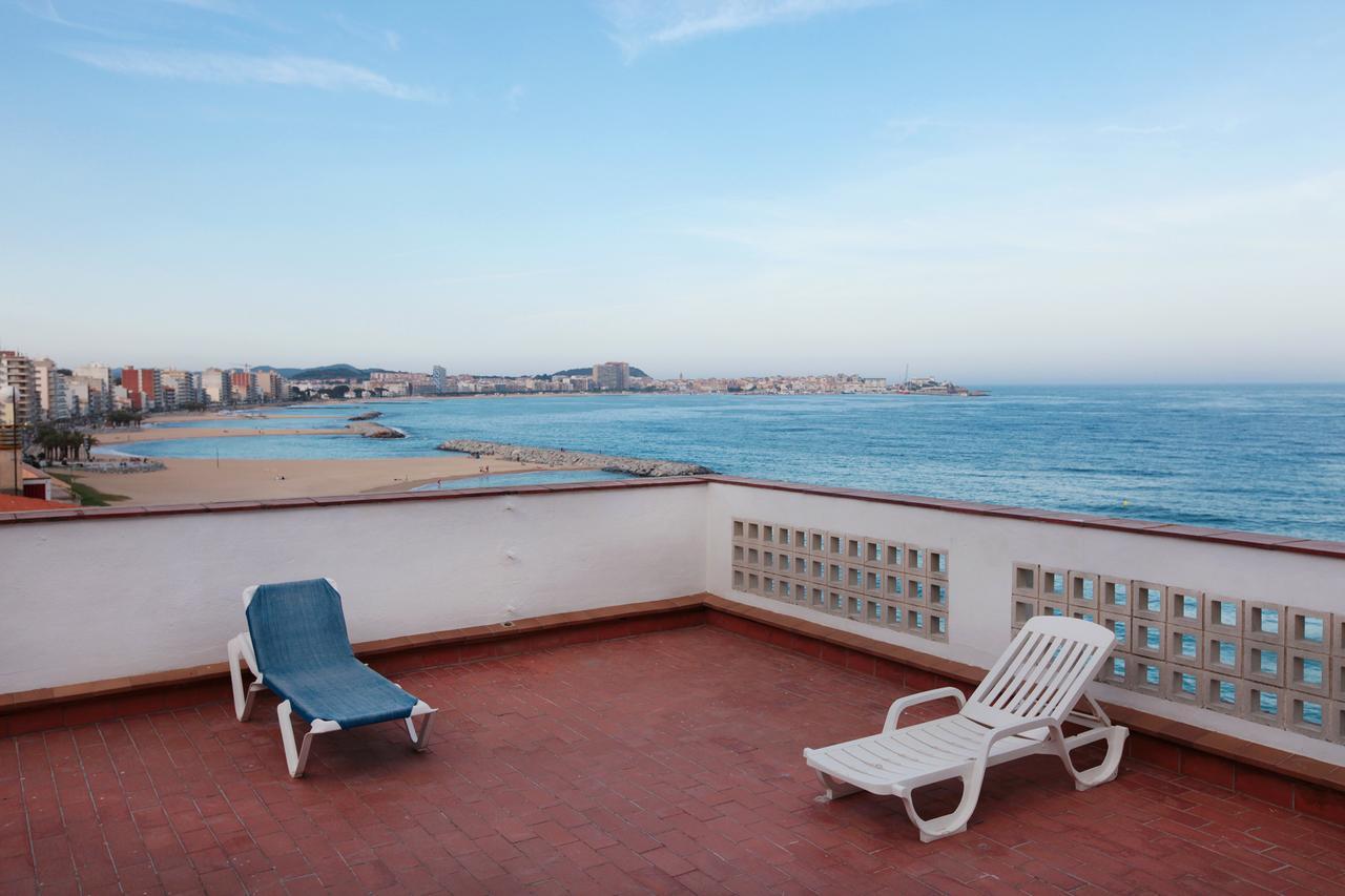 Hotel Maria Teresa Калонже Экстерьер фото