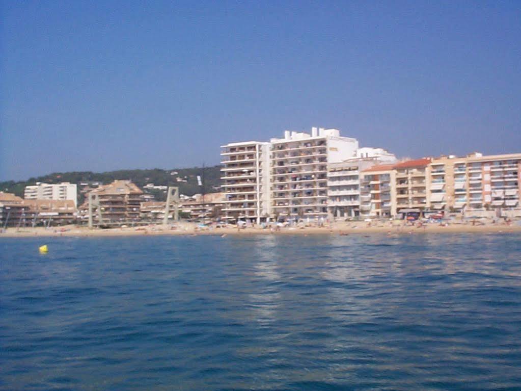 Hotel Maria Teresa Калонже Экстерьер фото